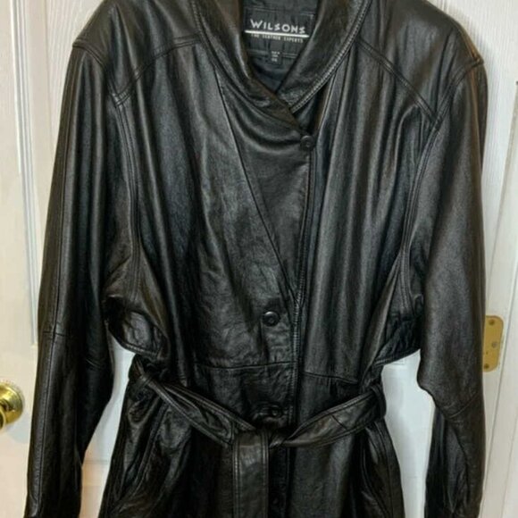 EUC Wilson’s Thinsulate Women’s Black Leather Belted Jacket Size Small - Picture 5 of 11